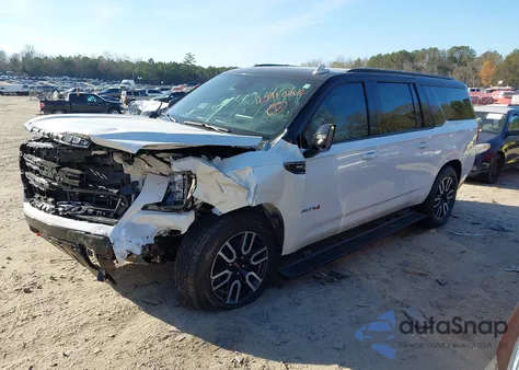 2024 GMC Yukon Xl 4Wd At4 z USA, uszkodzony, nr VIN 1GKS2HKL4RR110507